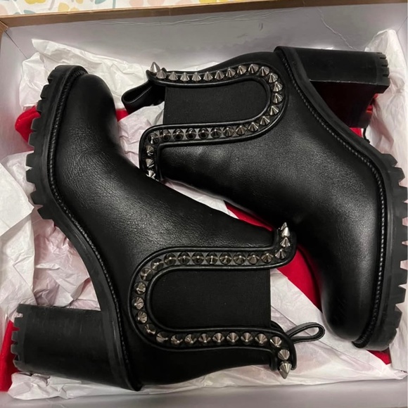 Christian Louboutin Nappa Spiked Capahutta 70 Chelsea Boot - Picture 1 of 4